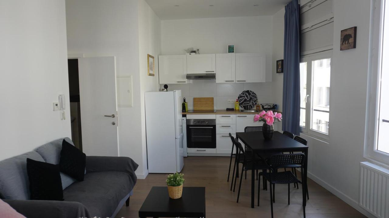Bonjour Apartments Сentre 3 Antwerpen Exteriör bild